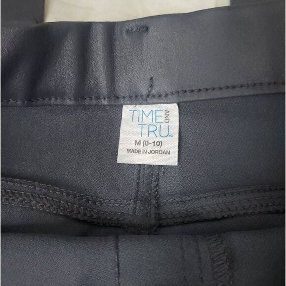 Time & Tru faux leather pant 10 - Picture 5 of 11